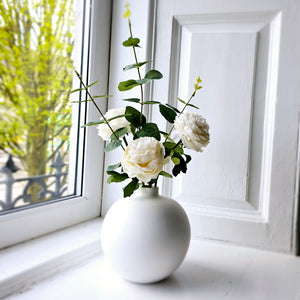 The Blanc vase