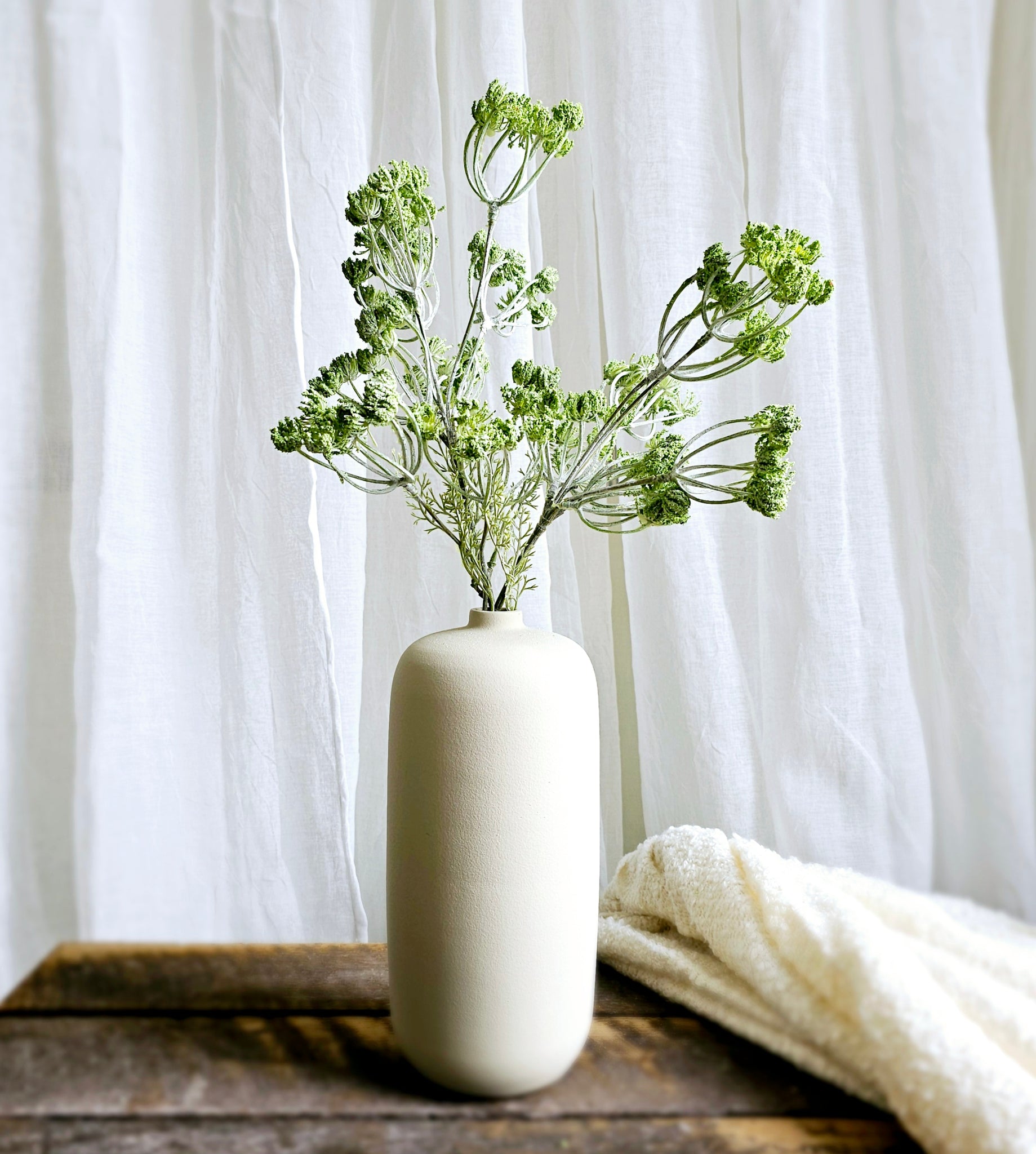 The Taupe vase (large)
